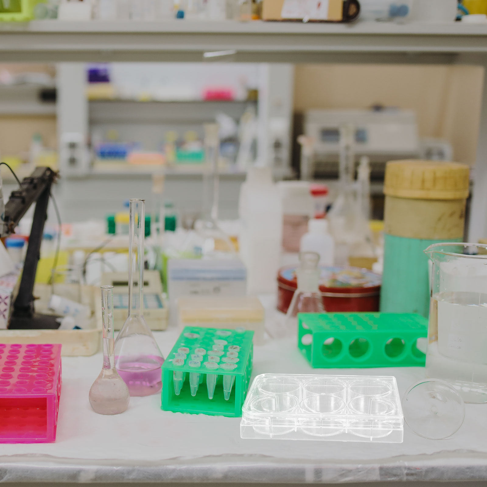 Tissue Culture Plate Lab Durab - Lab Equipment 评论和价格